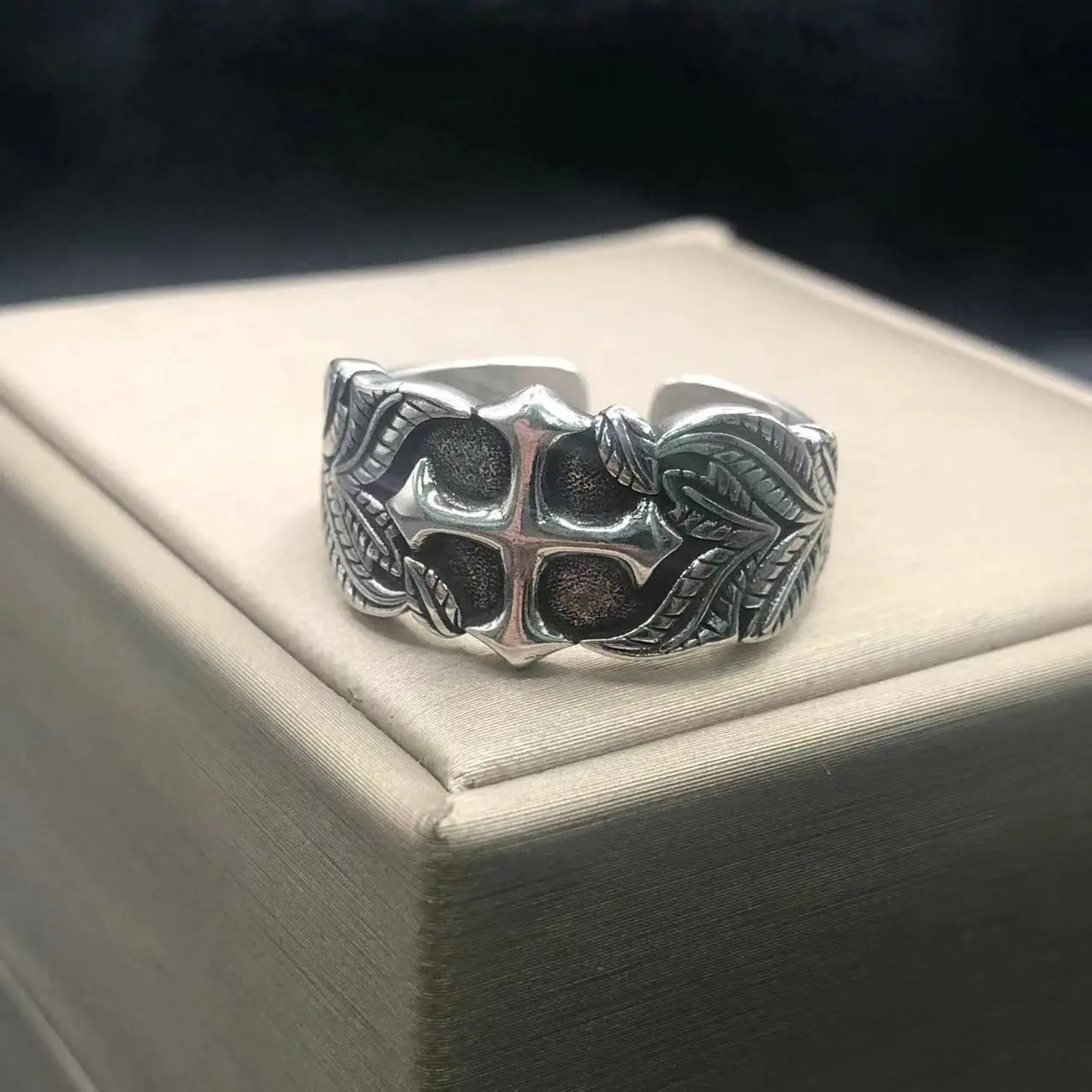 Cross Open Adjustable Ring, Punk Biker Cocktail Gothic Fashion Jewelry, Unisex Accessory, Halloween, Easter, Day of The Dead, Holiday Decorations, Birthday Gift, Festival Gift, Party Dress-up. Hominus Denim