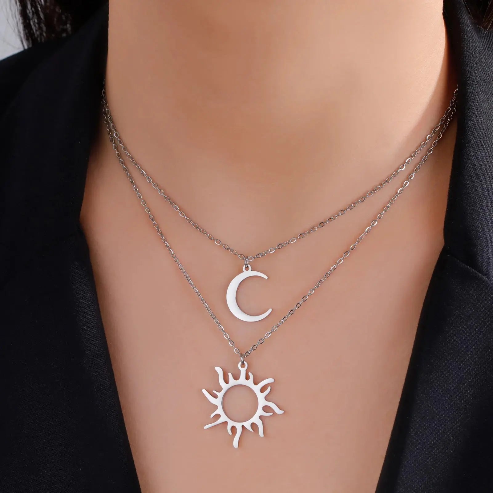 Lucktune Sun Moon Pendant Clavicle Chain Necklace Stainless Steel Bohemian Choker Necklace for Women Fashion New In Jewelry Gift Hominus Denim