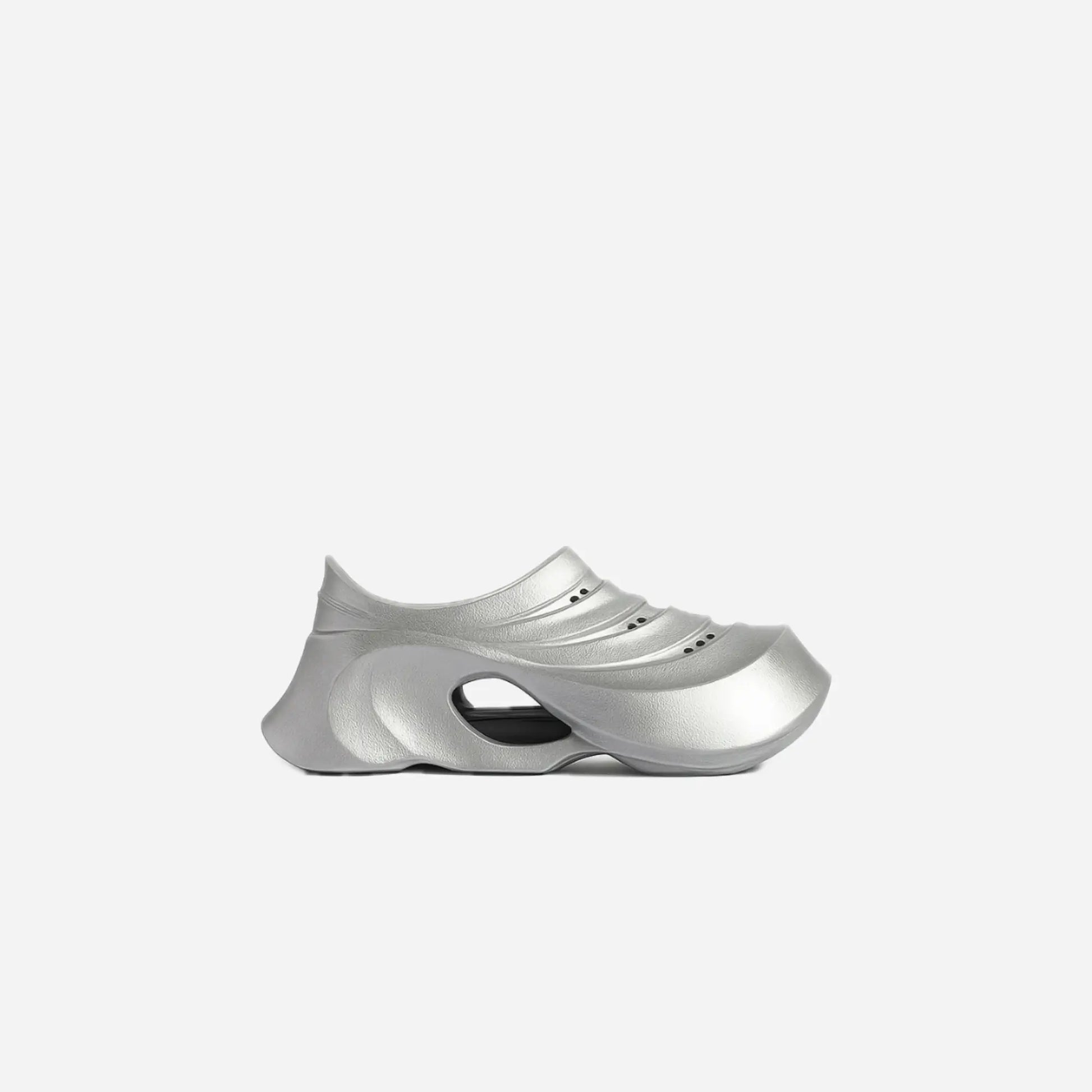 MWJQ Male Outdoors Beach Shoes Casual Sports Antiskid High Street Silver Couple Footwear 2025 Summer New Trend 010201 Hominus Denim